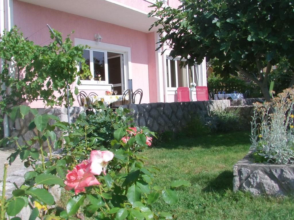 Apartments Krunoslav Пунат Екстериор снимка