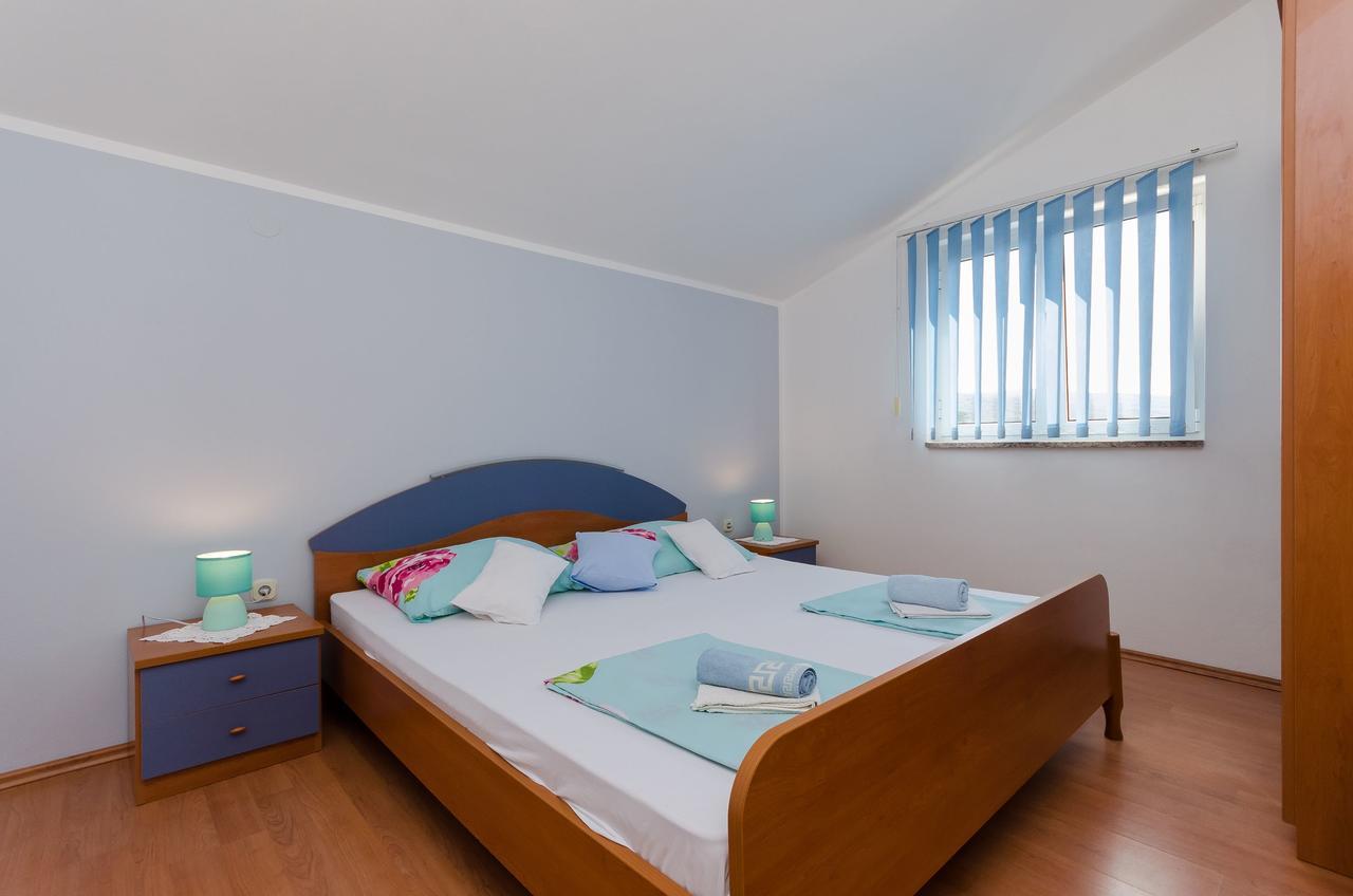 Apartments Krunoslav Пунат Екстериор снимка