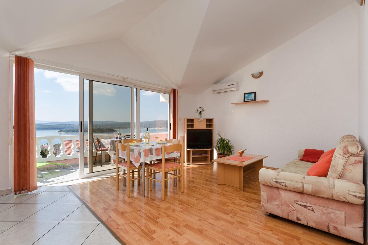 Apartments Krunoslav Пунат Екстериор снимка