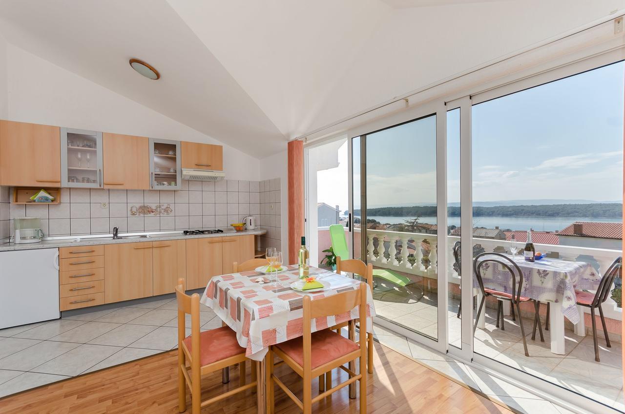 Apartments Krunoslav Пунат Екстериор снимка