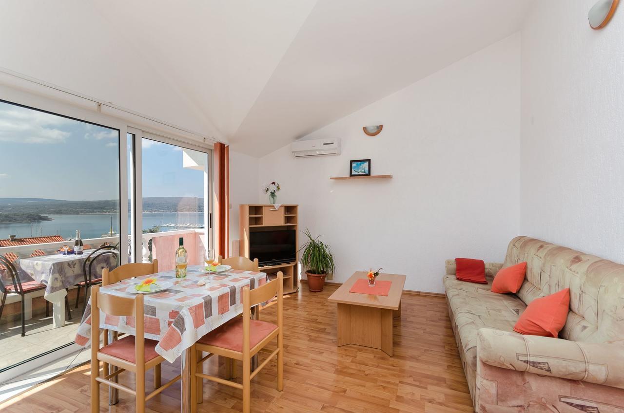 Apartments Krunoslav Пунат Екстериор снимка