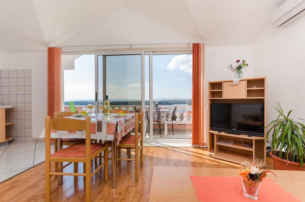Apartments Krunoslav Пунат Екстериор снимка
