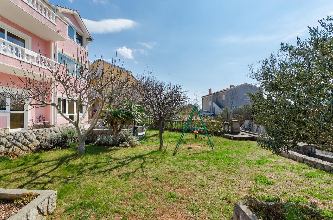 Apartments Krunoslav Пунат Екстериор снимка