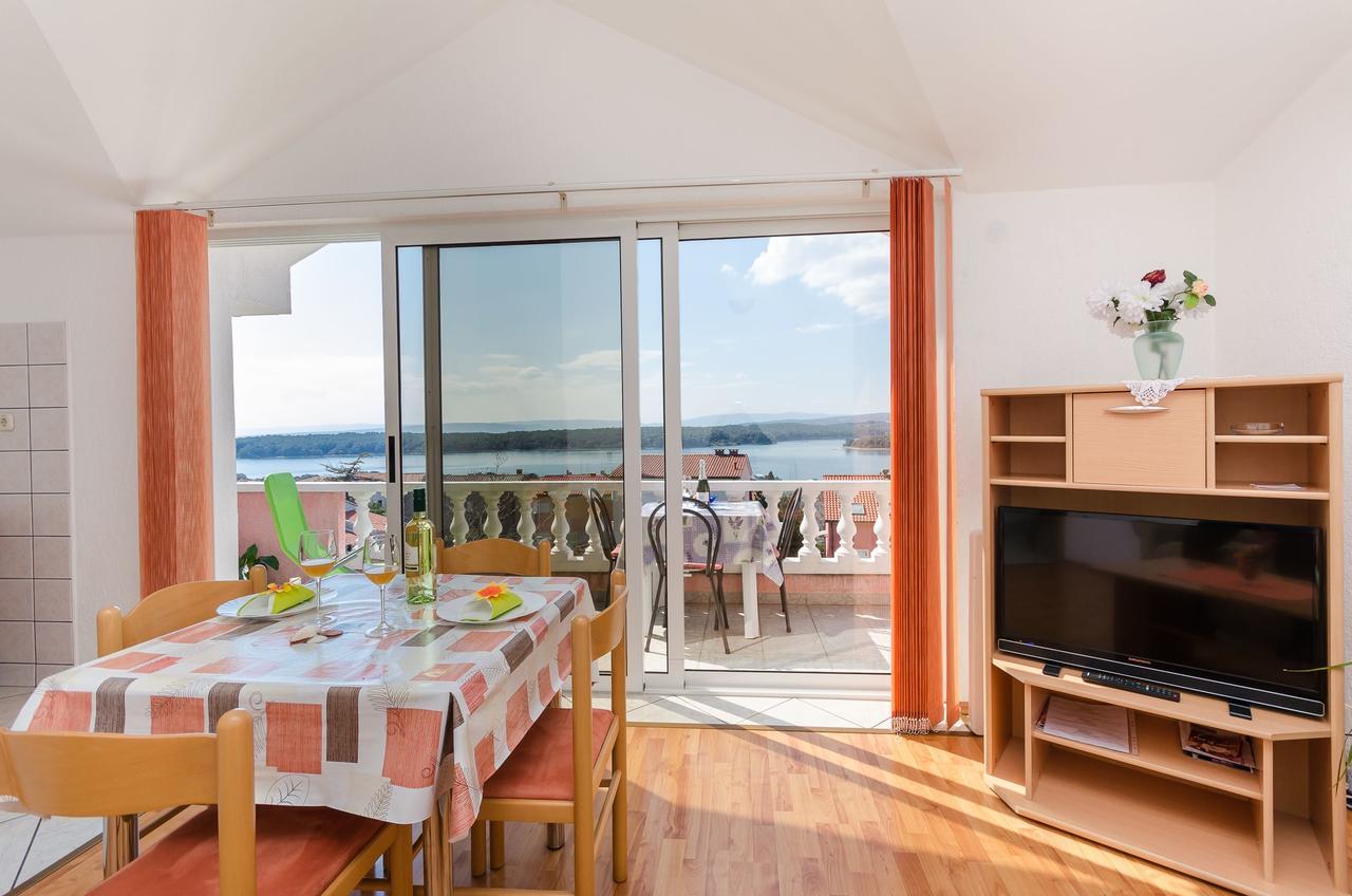 Apartments Krunoslav Пунат Екстериор снимка