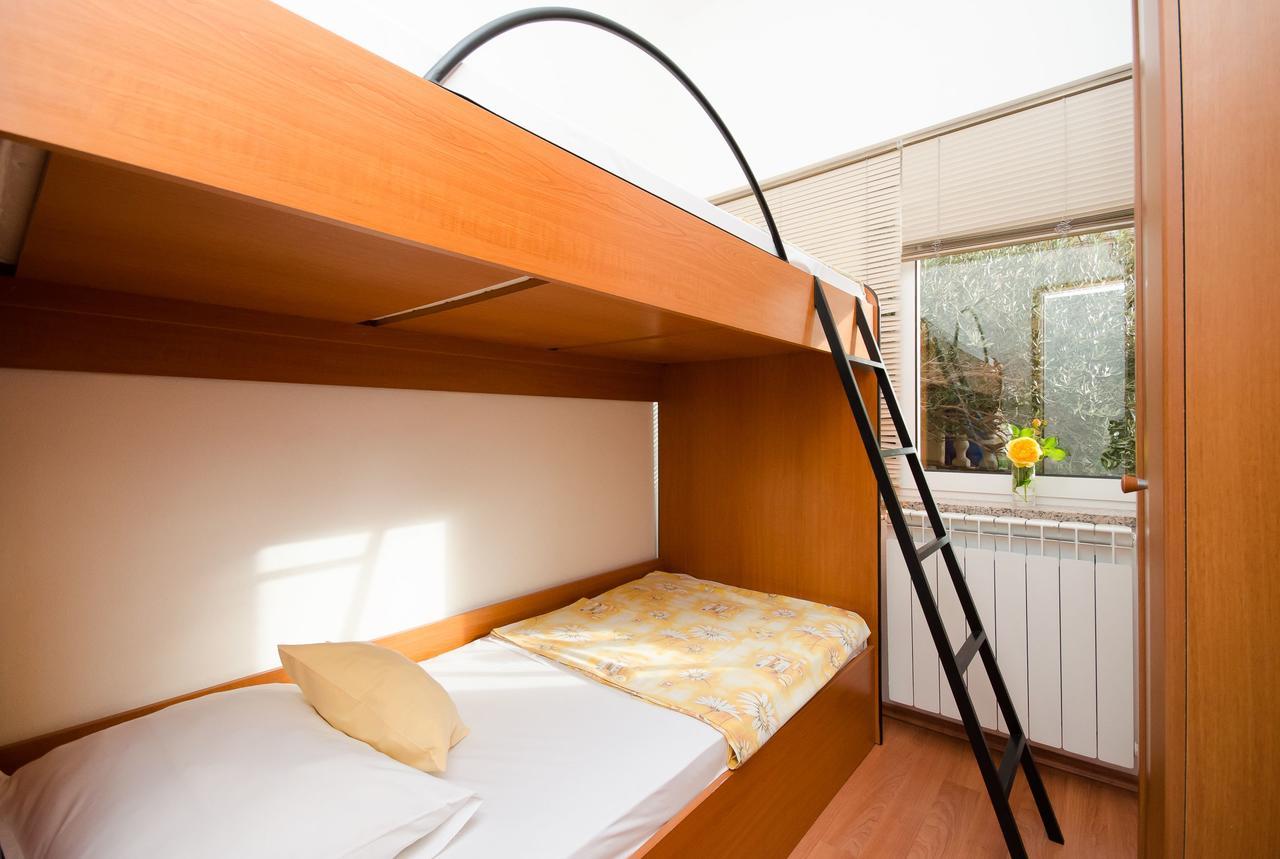 Apartments Krunoslav Пунат Екстериор снимка