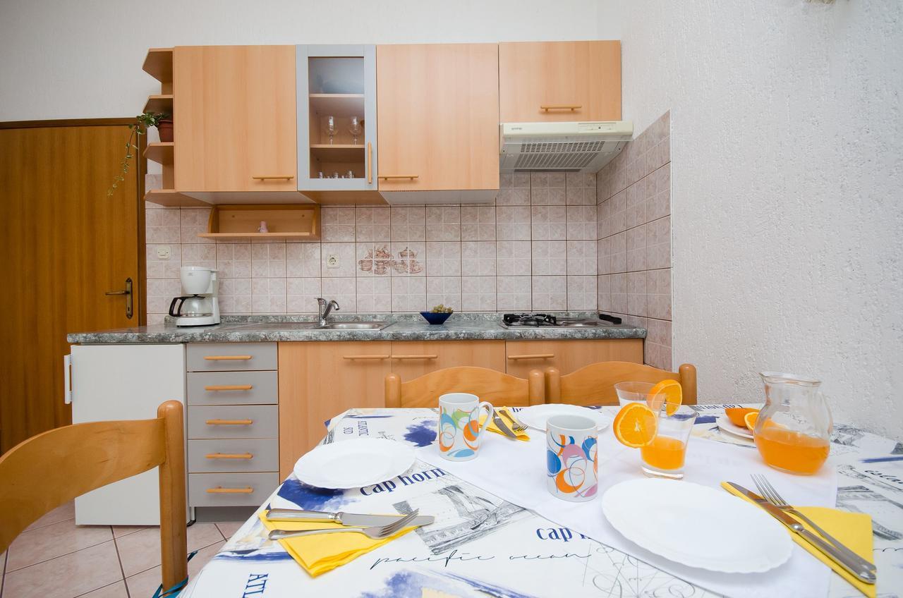 Apartments Krunoslav Пунат Екстериор снимка