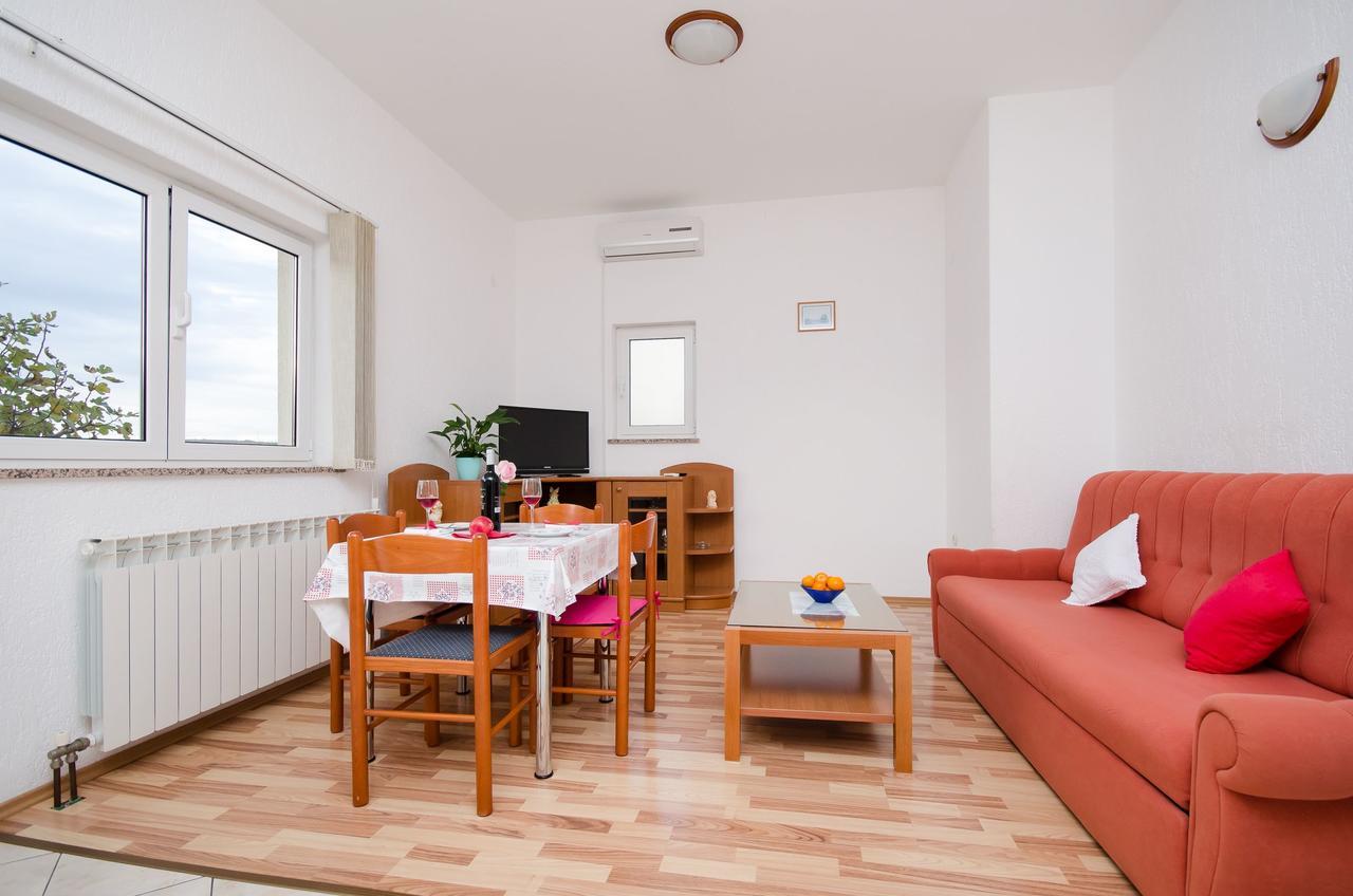 Apartments Krunoslav Пунат Екстериор снимка