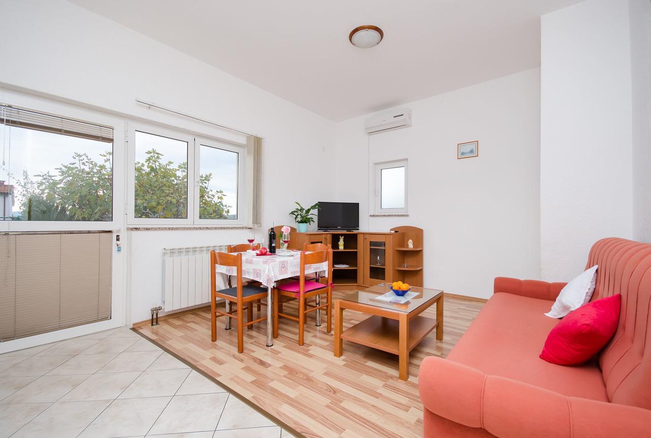 Apartments Krunoslav Пунат Екстериор снимка
